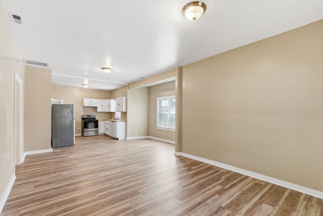 1530 S WACO AVE, Wichita, KS 67213