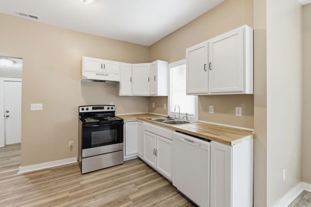 1530 S WACO AVE, Wichita, KS 67213