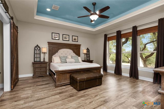 824 Shelly Drive, Canyon Lake, TX 78133