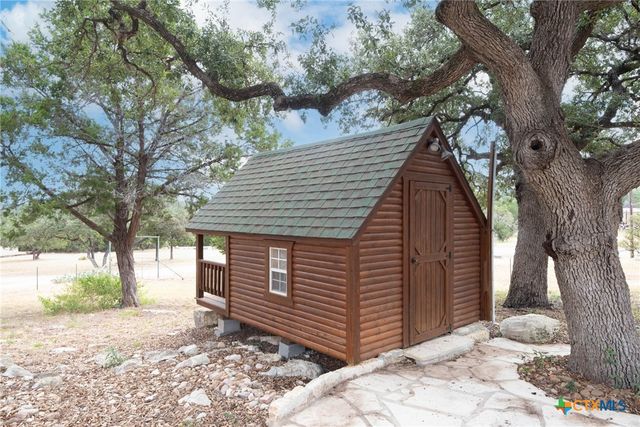 824 Shelly Drive, Canyon Lake, TX 78133