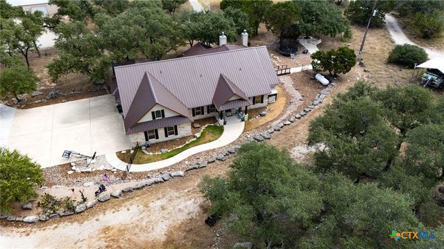 824 Shelly Drive, Canyon Lake, TX 78133