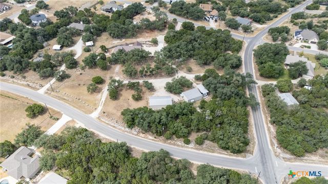 824 Shelly Drive, Canyon Lake, TX 78133