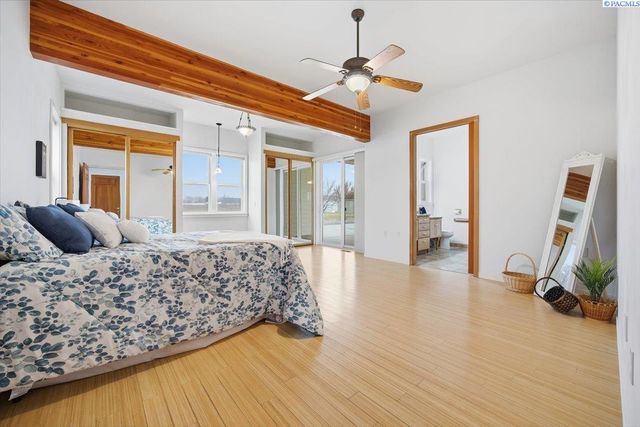 4209 S Cascade, Kennewick, WA 99337