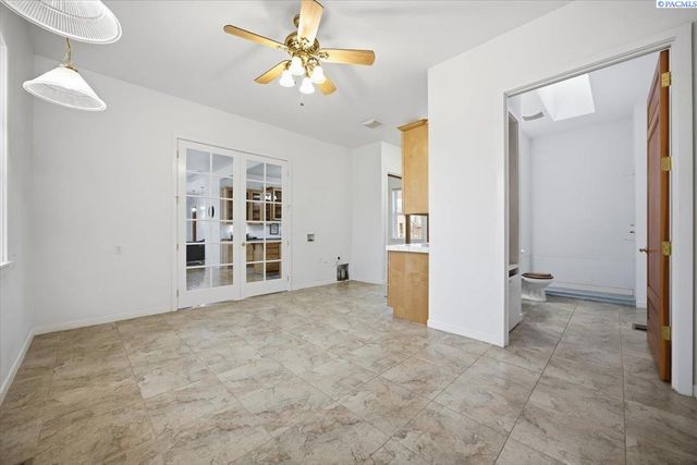 4209 S Cascade, Kennewick, WA 99337