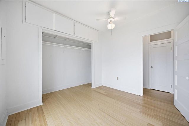 4209 S Cascade, Kennewick, WA 99337