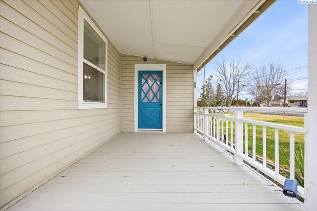 4209 S Cascade, Kennewick, WA 99337