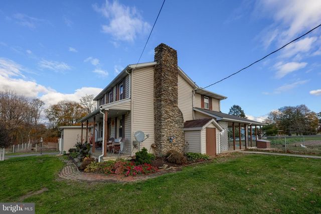 323 FAIRVIEW RD, New Providence, PA 17560