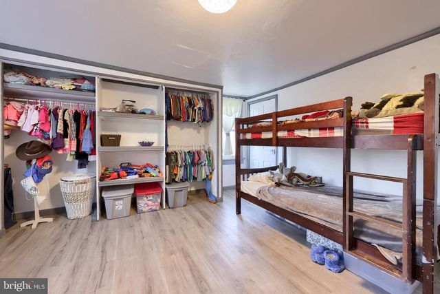 323 FAIRVIEW RD, New Providence, PA 17560