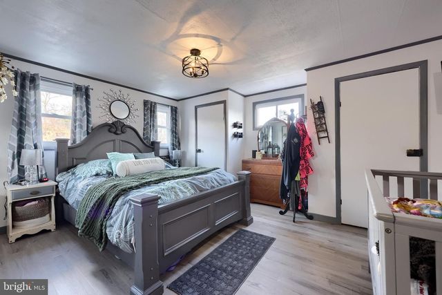 323 FAIRVIEW RD, New Providence, PA 17560