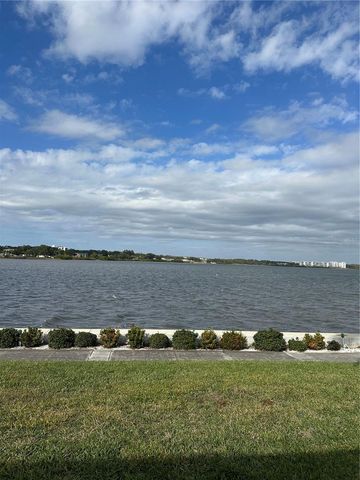 19029 US HIGHWAY 19 N 28B, Clearwater, FL 33764