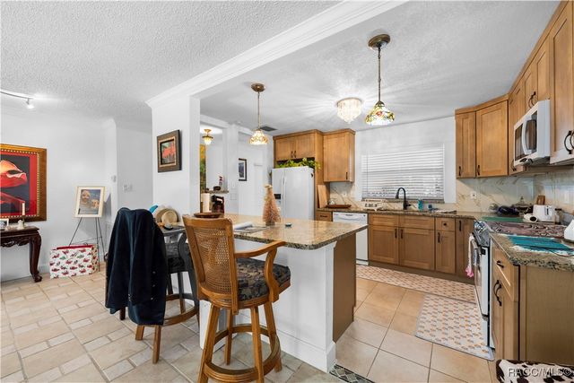 5122 Bay Boulevard, Port Richey, FL 34668