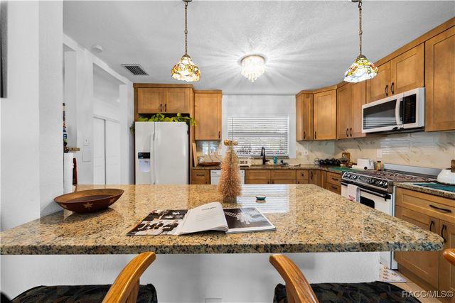 5122 Bay Boulevard, Port Richey, FL 34668