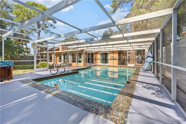 5122 Bay Boulevard, Port Richey, FL 34668