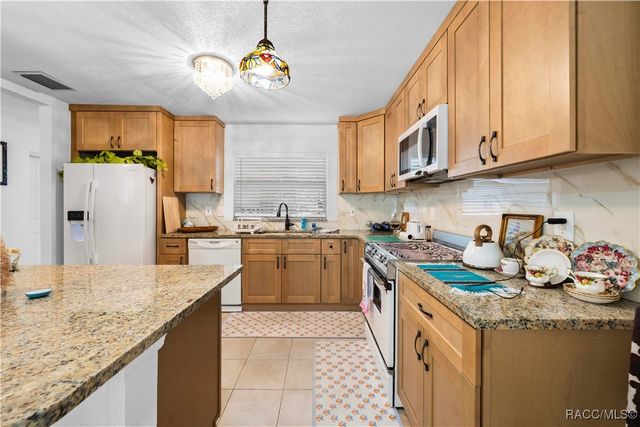 5122 Bay Boulevard, Port Richey, FL 34668