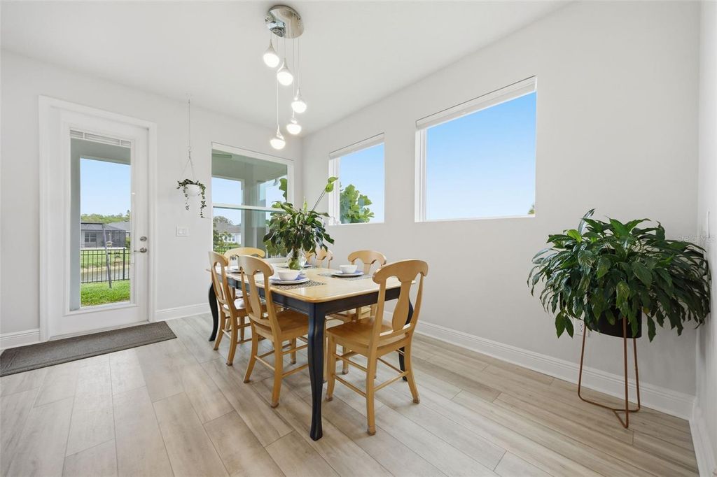 Image 16 of property listing at 8518 ARROW CREEK DRIVE, Parrish, FL 34219