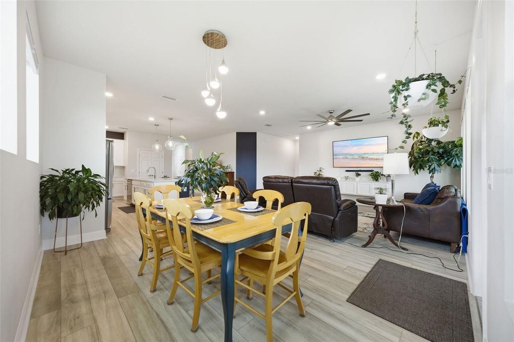 Image 17 of property listing at 8518 ARROW CREEK DRIVE, Parrish, FL 34219