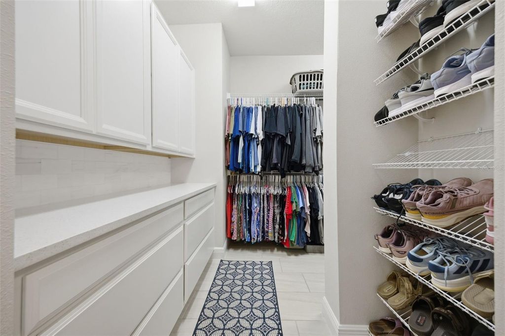 Image 31 of property listing at 8518 ARROW CREEK DRIVE, Parrish, FL 34219