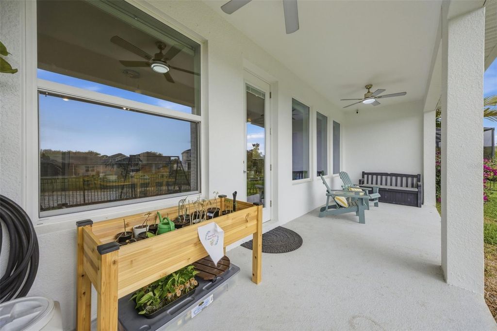 Image 45 of property listing at 8518 ARROW CREEK DRIVE, Parrish, FL 34219