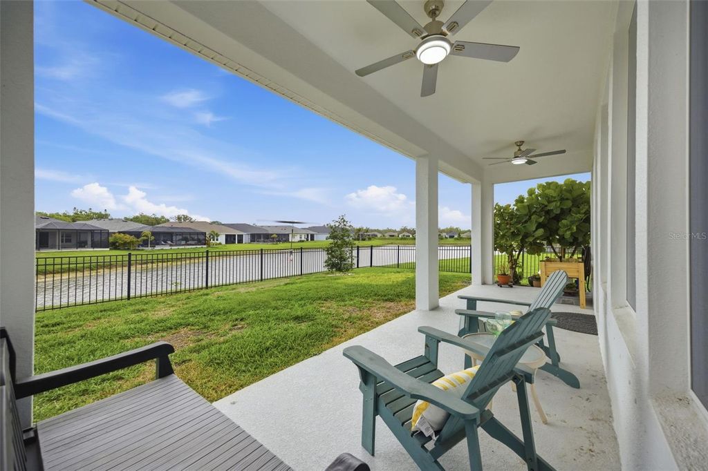 Image 48 of property listing at 8518 ARROW CREEK DRIVE, Parrish, FL 34219