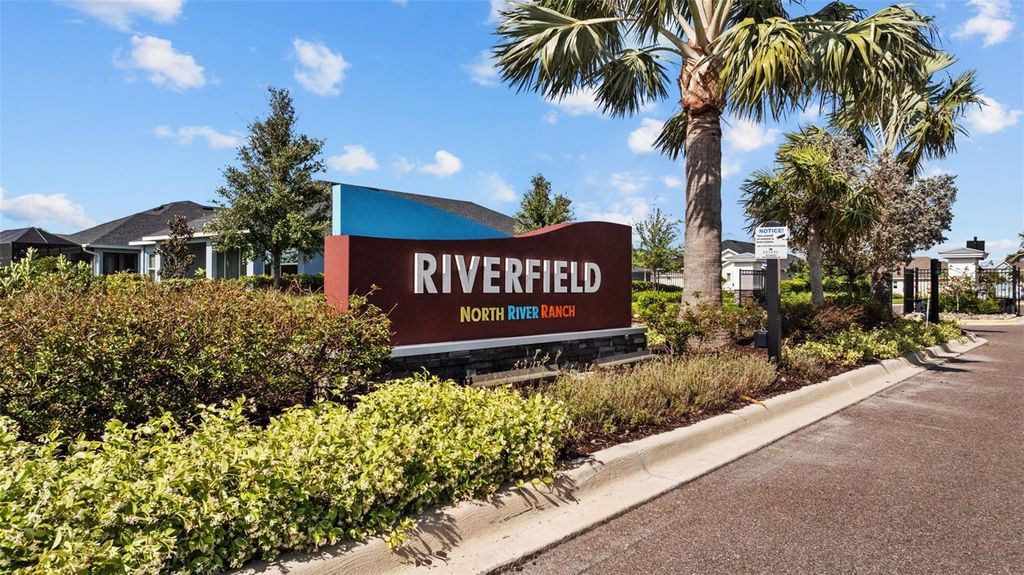 Image 66 of property listing at 8518 ARROW CREEK DRIVE, Parrish, FL 34219