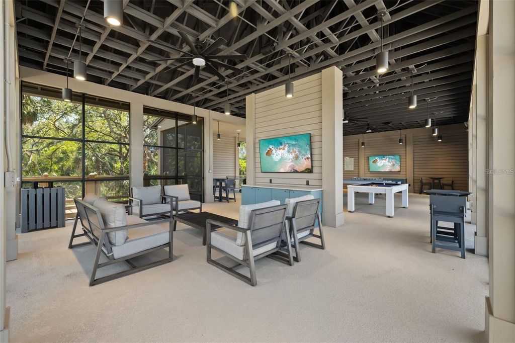 Image 77 of property listing at 8518 ARROW CREEK DRIVE, Parrish, FL 34219