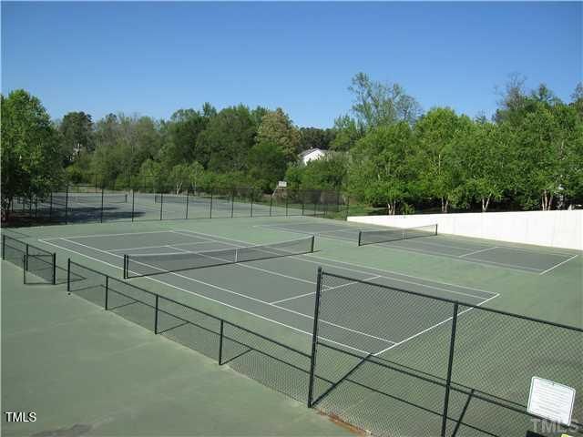 106 Dairy Court, Chapel Hill, NC 27516