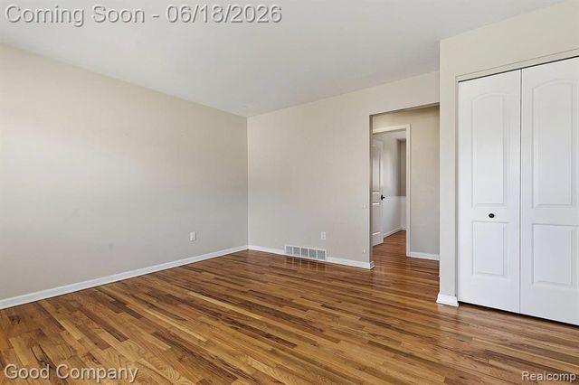 8246 Independence Drive, Sterling Heights, MI 48313