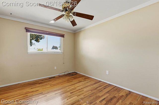 8246 Independence Drive, Sterling Heights, MI 48313