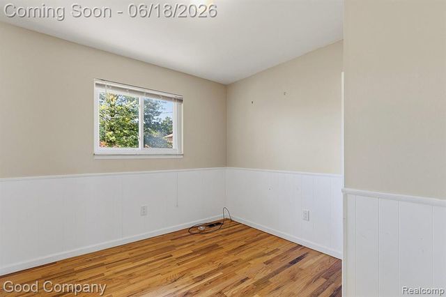 8246 Independence Drive, Sterling Heights, MI 48313