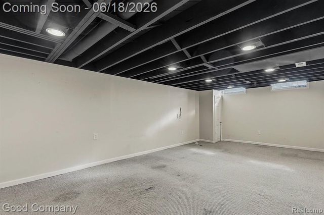 8246 Independence Drive, Sterling Heights, MI 48313