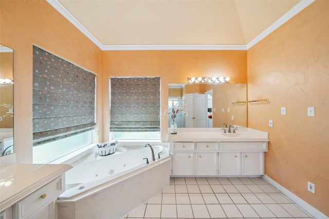 2222 Fm 945 Road S, Cleveland, TX 77328
