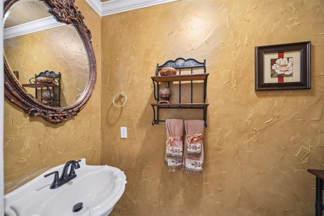 2222 Fm 945 Road S, Cleveland, TX 77328