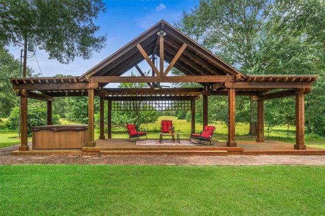 2222 Fm 945 Road S, Cleveland, TX 77328