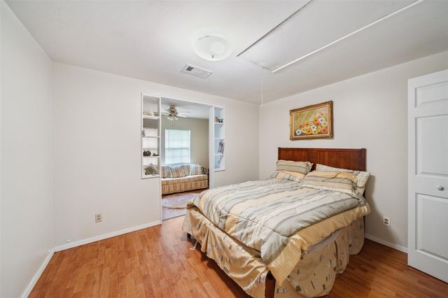 2222 Fm 945 Road S, Cleveland, TX 77328