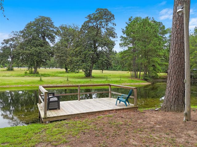 2222 Fm 945 Road S, Cleveland, TX 77328