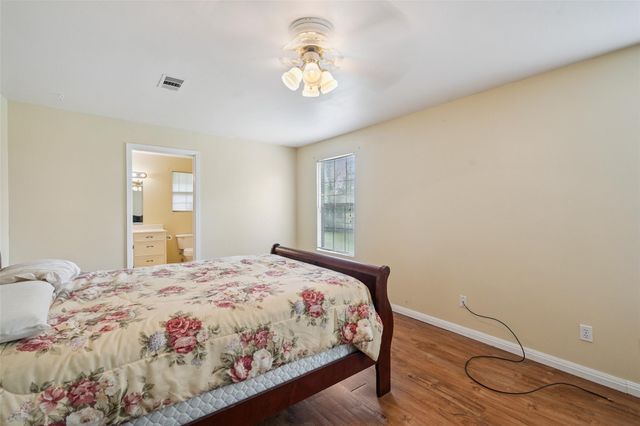 2222 Fm 945 Road S, Cleveland, TX 77328
