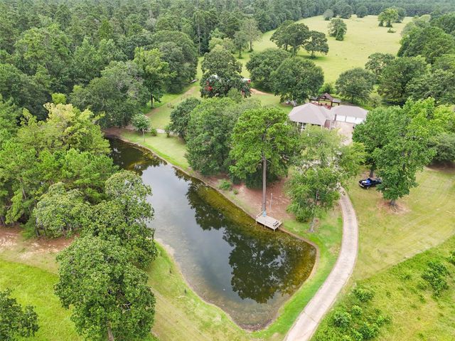 2222 Fm 945 Road S, Cleveland, TX 77328