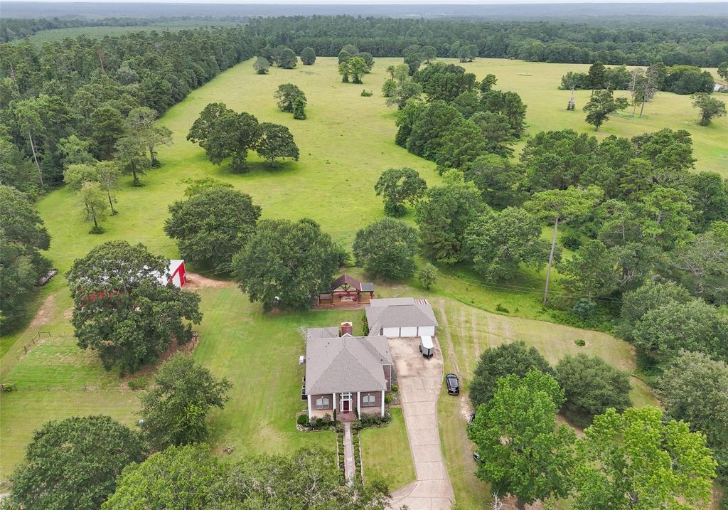 2222 Fm 945 Road S, Cleveland, TX 77328