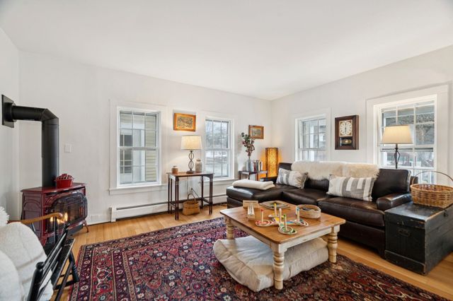 37 South Street, Woodstock, VT 05091