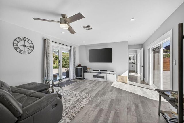 2388 S Wallen Drive, Palm Beach Gardens, FL 33410