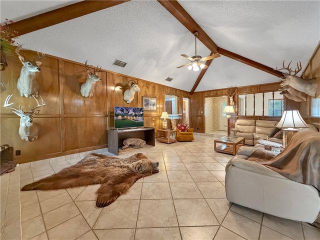 6642 Mountain Wood Dr, Corpus Christi, TX 78413