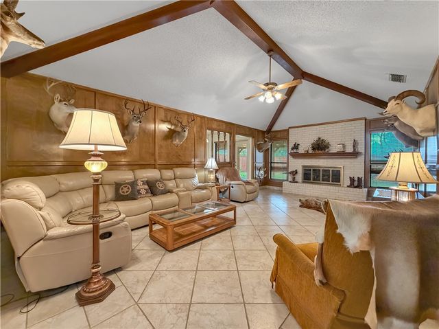 6642 Mountain Wood Dr, Corpus Christi, TX 78413