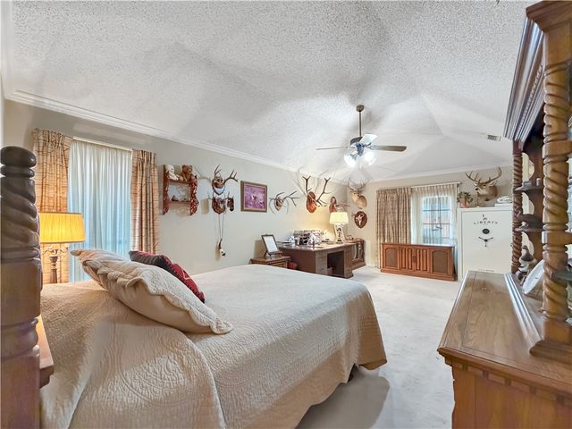 6642 Mountain Wood Dr, Corpus Christi, TX 78413