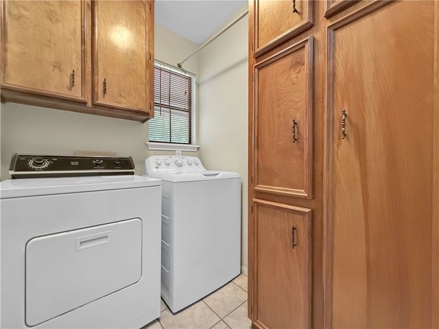 6642 Mountain Wood Dr, Corpus Christi, TX 78413