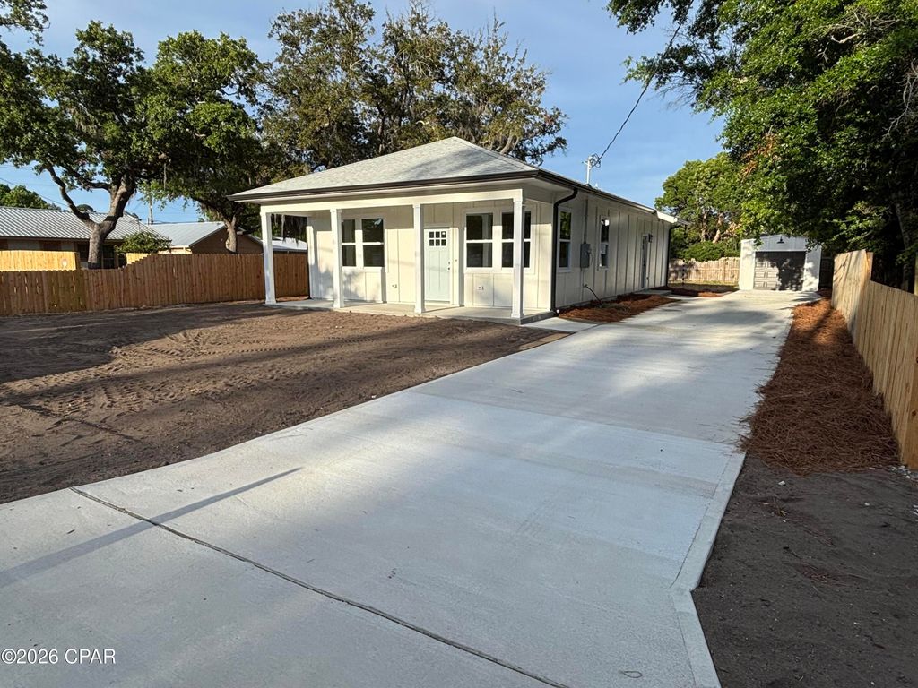 1818 Danford Avenue, Panama City, FL 32405