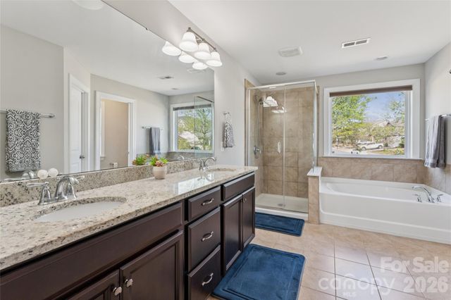 134 Farmers Folly Drive, Mooresville, NC 28117