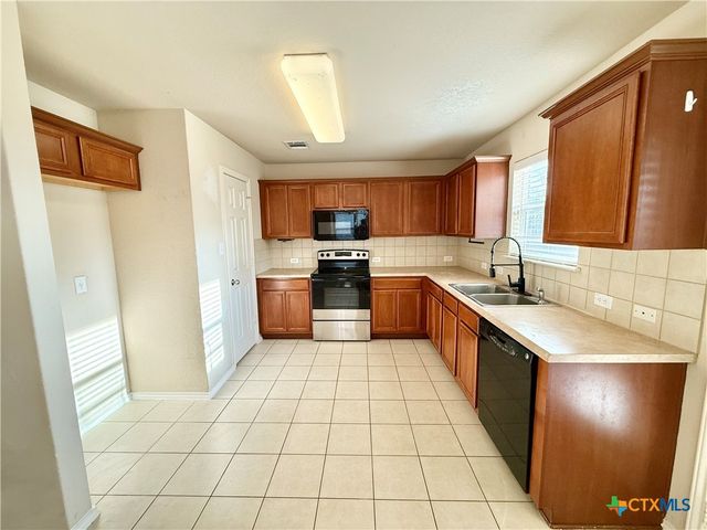 558 Briggs Drive, New Braunfels, TX 78130