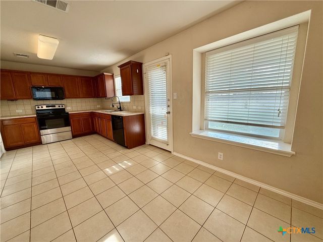 558 Briggs Drive, New Braunfels, TX 78130
