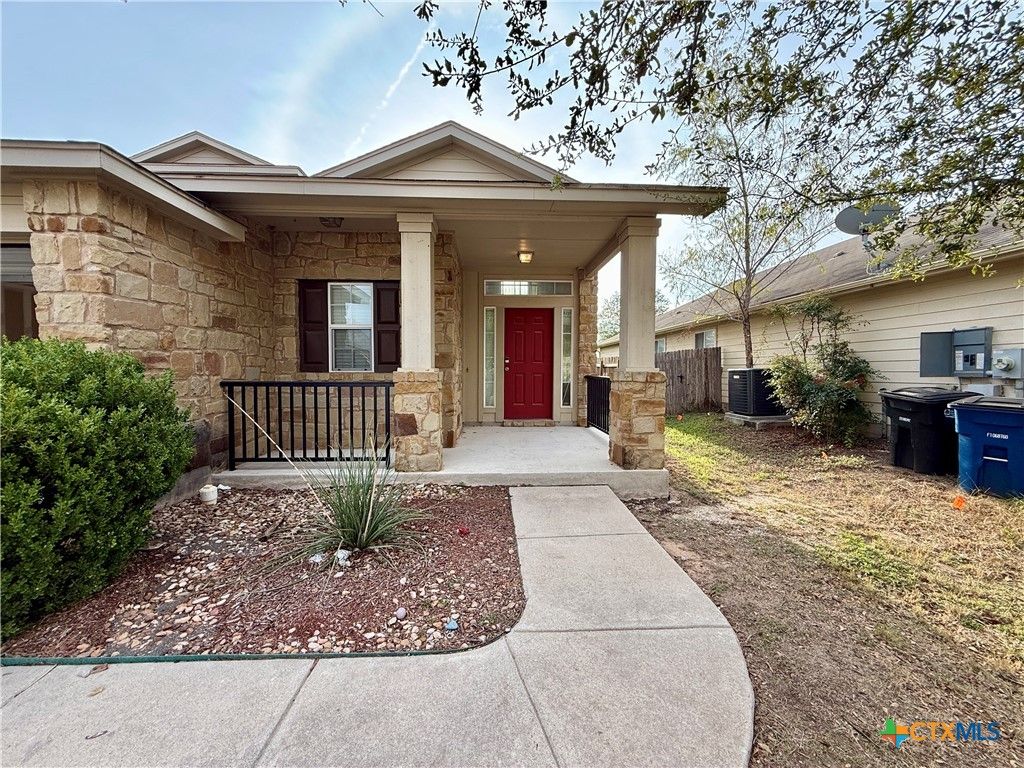 558 Briggs Drive, New Braunfels, TX 78130