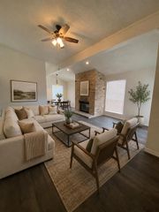 2401 Leon ST 206, Austin, TX 78705